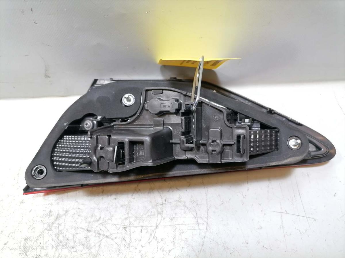 Seat Leon 5F original R&uuml;cklicht R&uuml;ckleuchte Schlussleuchte innen links Bj.2015